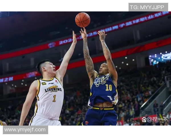 CBA广东对阵北京直播比分实时更新与赛况分析